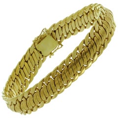 Vintage 18k Yellow Gold Braided Bracelet. 