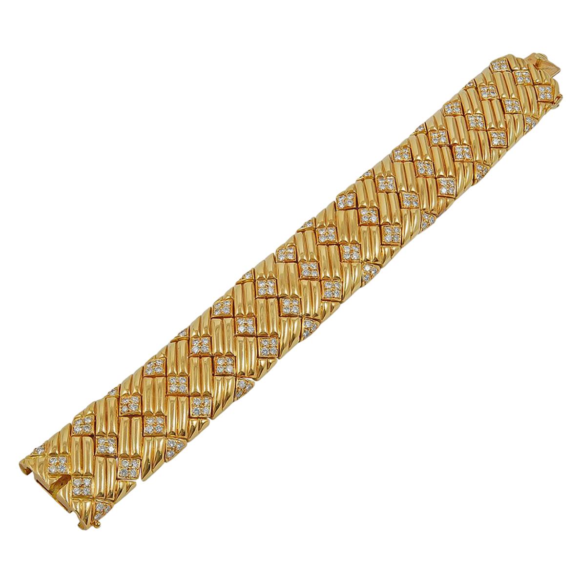 Van Cleef & Arpels Yellow Gold Diamond Bracelet