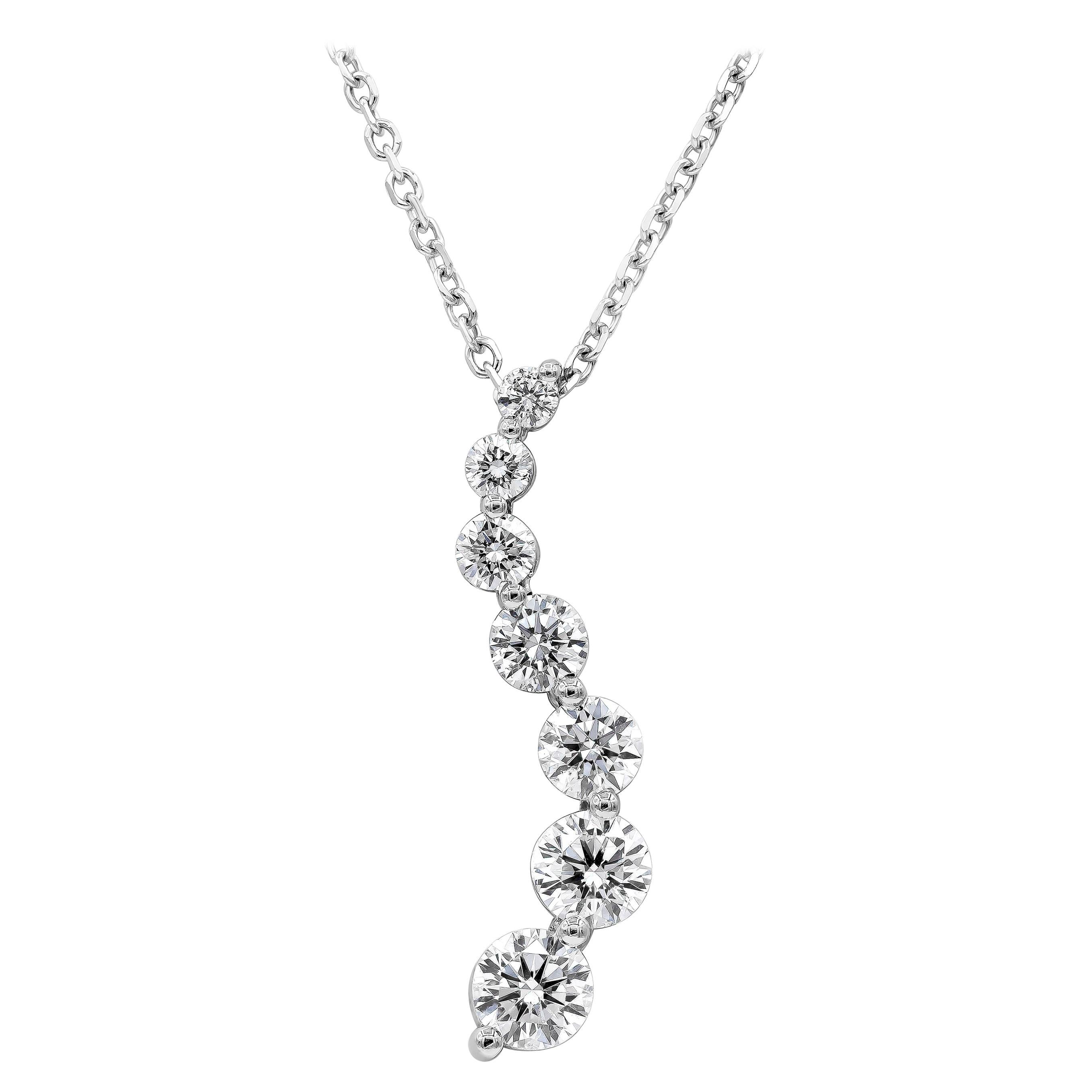 Roman Malakov 2.11 Carats Total Graduating Round Diamond Pendant Necklace For Sale