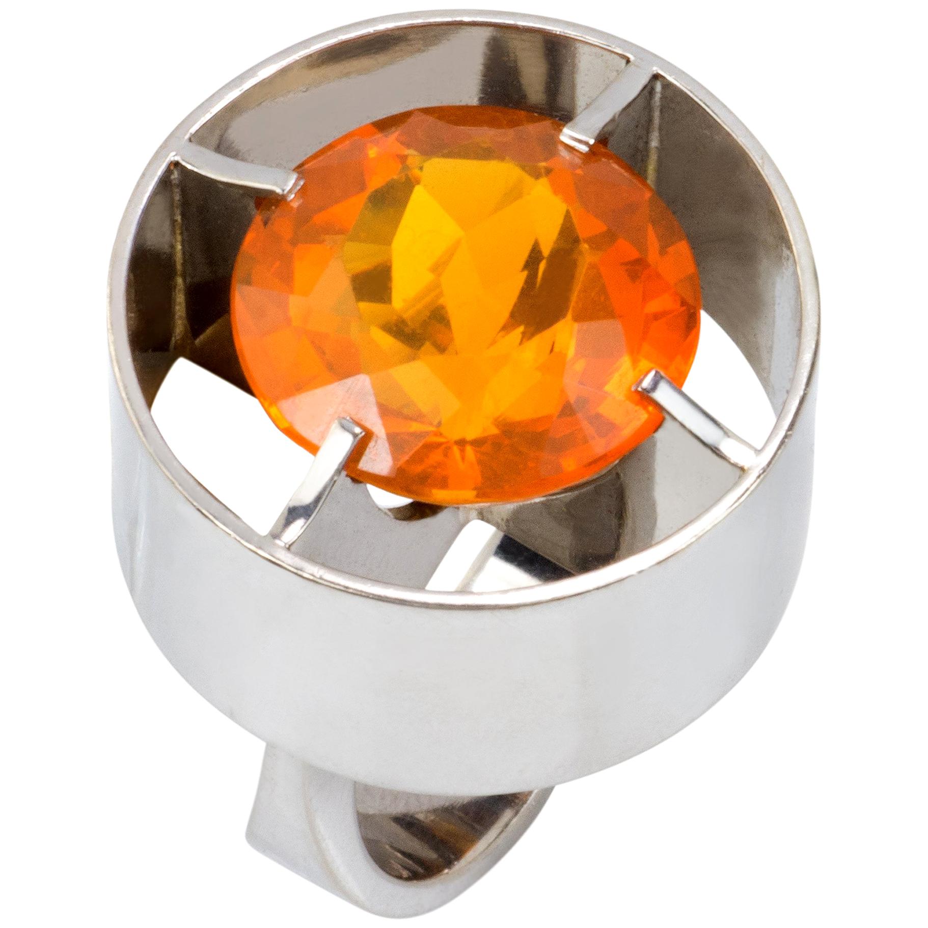 Modern Cylindrical Design Fire Opal and White Gold Ring 1970s For Sale