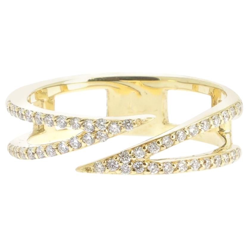0.25 Carat GVS Round Diamond Cocktail Ring 18 Karat Yellow Gold Thunder Ring For Sale
