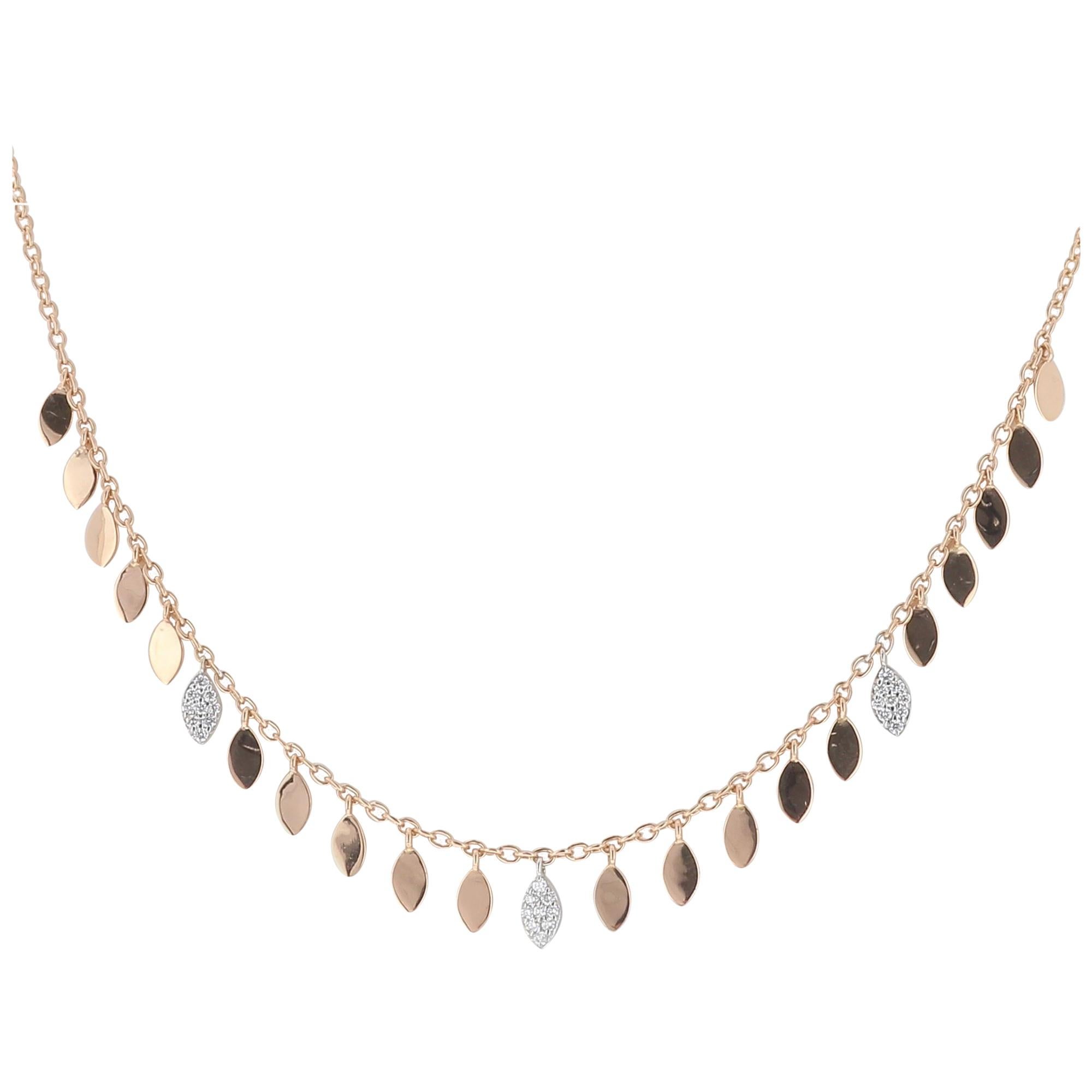 GVS 0.16 Carat Round Diamond Chocker Necklace 18 Karat Gold Héritage Jewelry For Sale