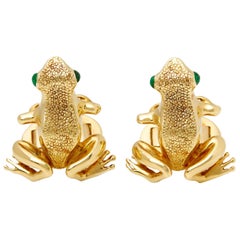 Tiffany & Co. 18 Karat Yellow Gold Cabochon Emerald Frog Cufflinks