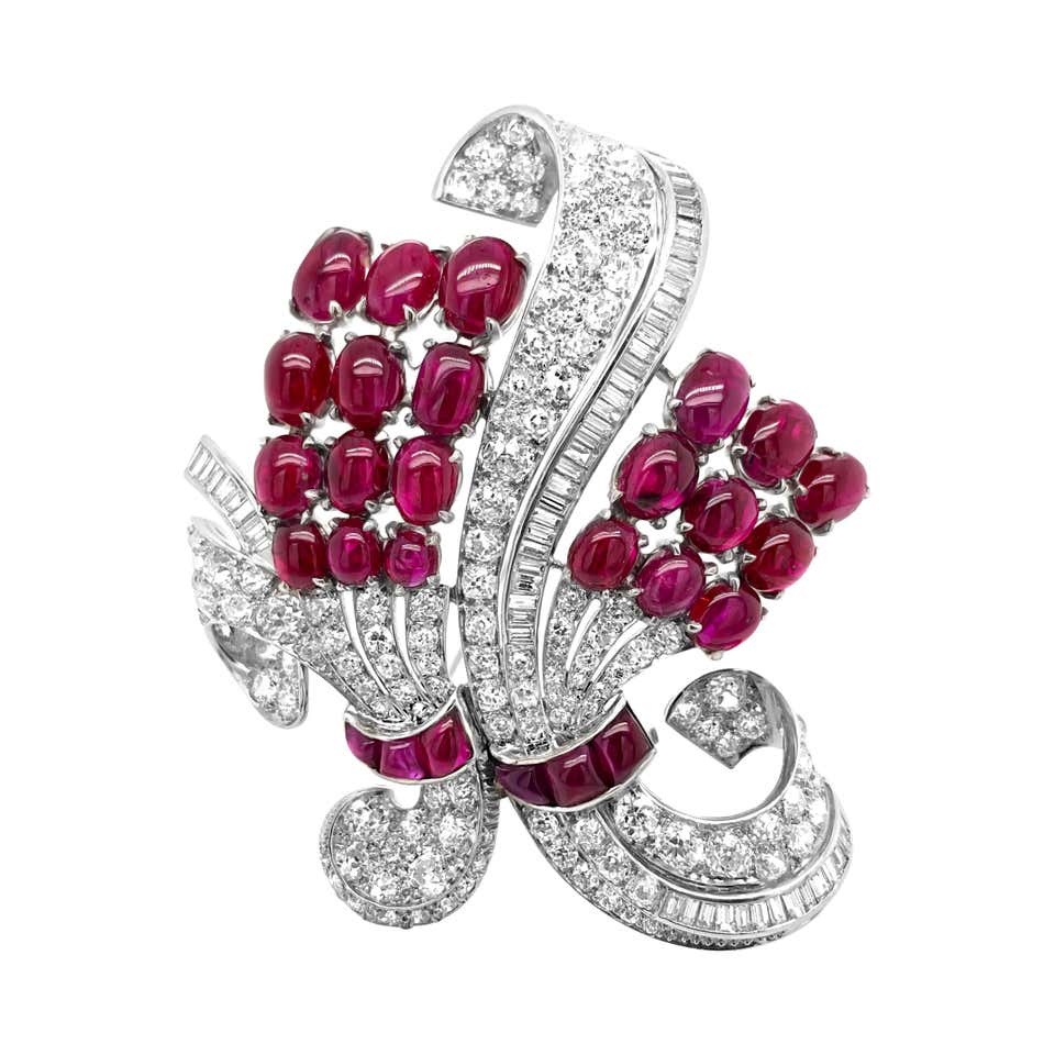 Antique Ruby Brooches - 1,090 For Sale at 1stdibs