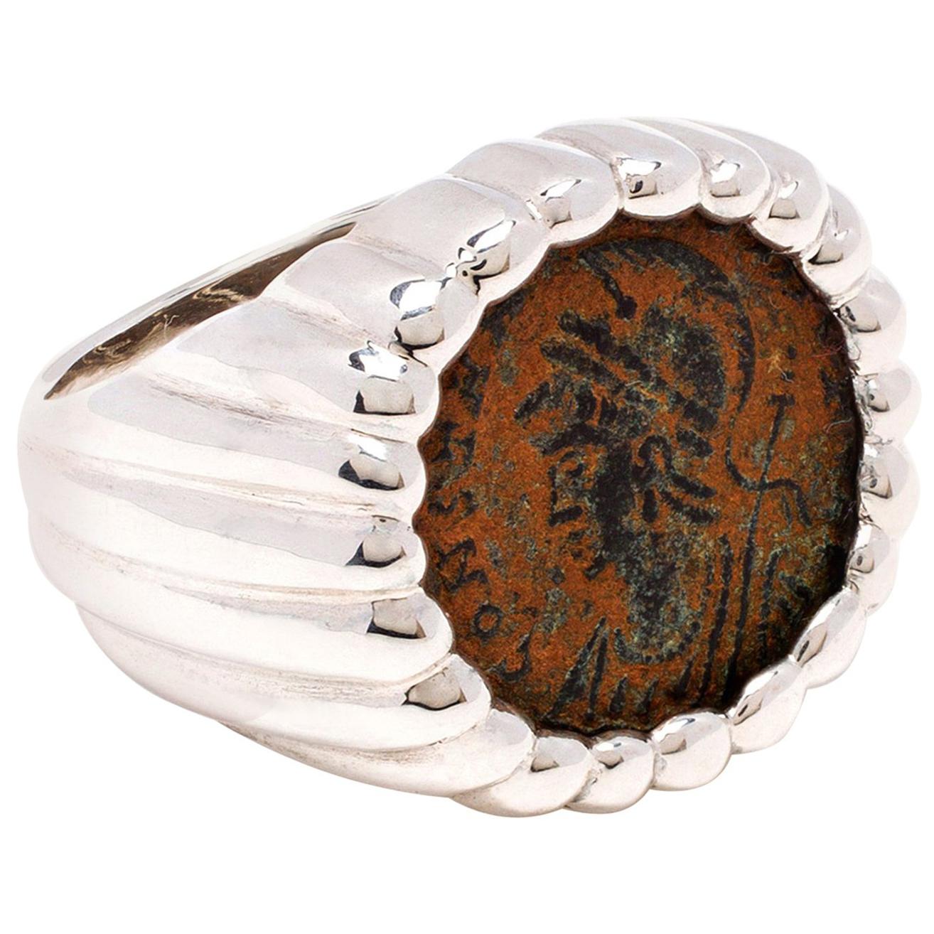 Bague en argent Dubini Constantine avec pièce de monnaie en bronze de l'époque romaine antique en vente