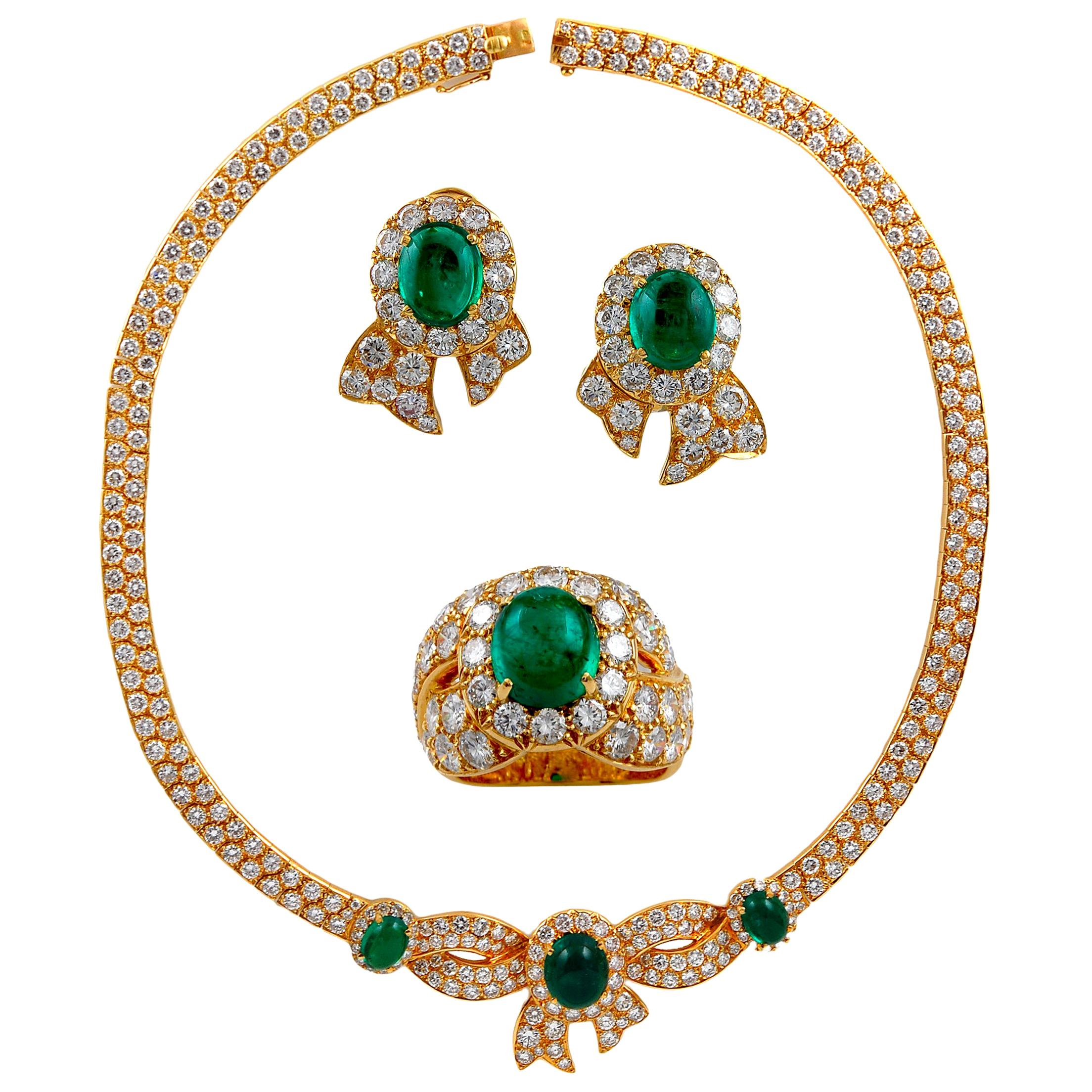 Mauboussin Cabochon Emerald Suite Necklace For Sale