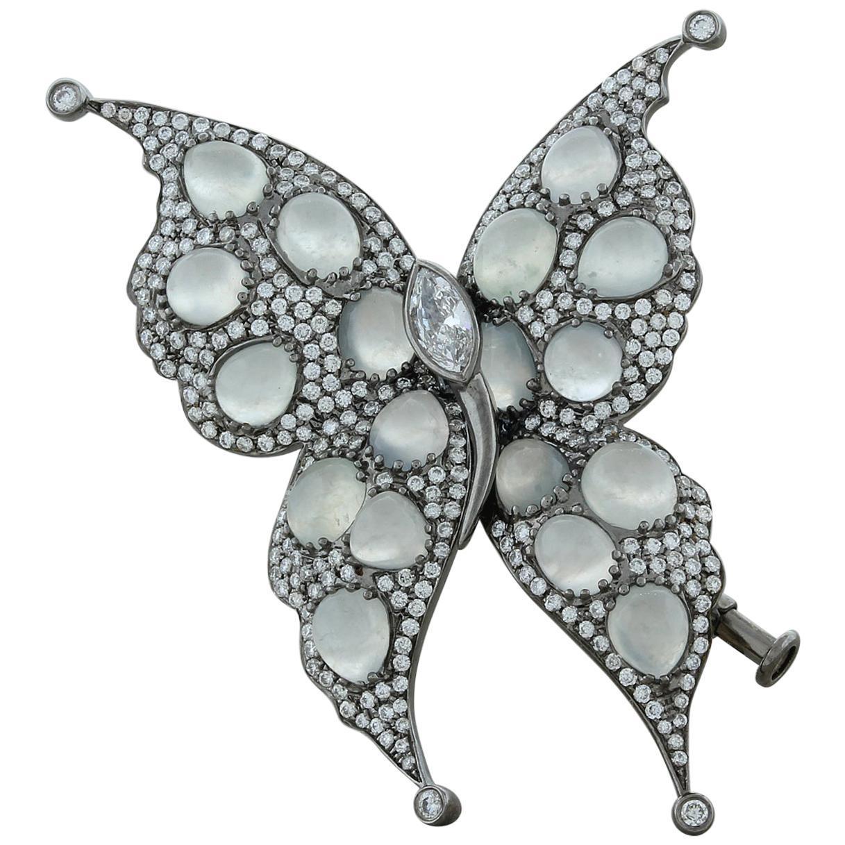 Broche papillon en or, pierre de lune et diamants