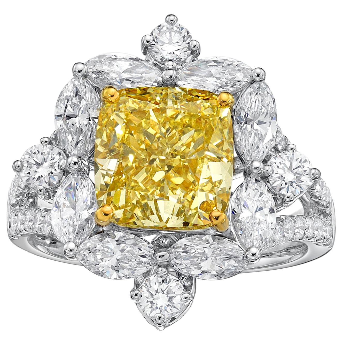 GIA Certified 4.01 Carat Fancy Greenish Yellow Diamond Cushion Cut Ring For Sale