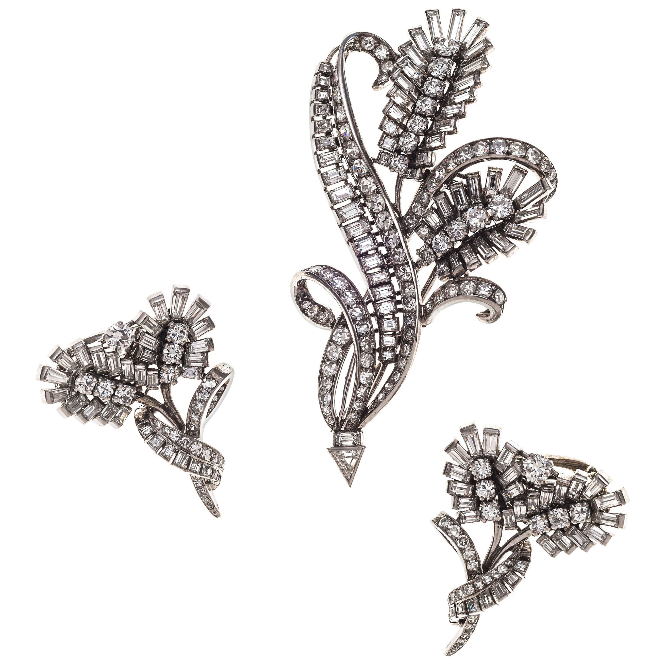 1950 Demi Parure Diamant Platin Blumen Ohrringe Ohrclips Kleid Clip im Angebot