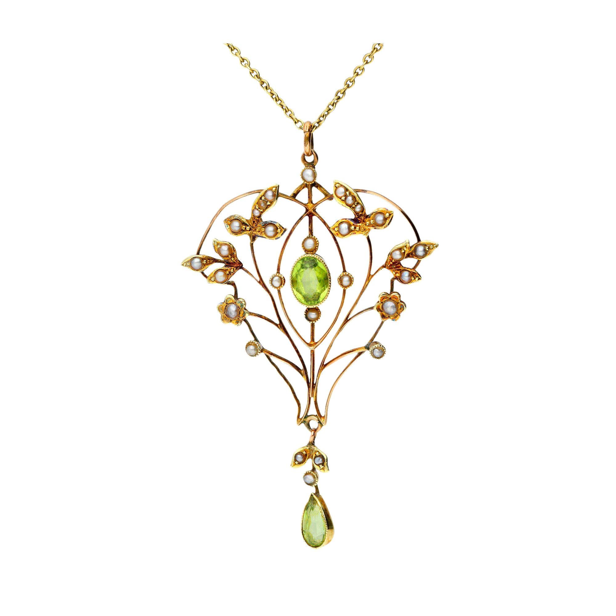 Antique 9 Carat Yellow Gold Peridot and Split Pearl Pendant For Sale