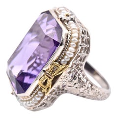 14 Karat White Gold Vintage Art Deco 1920s Amethyst and Seed Pearl Ring