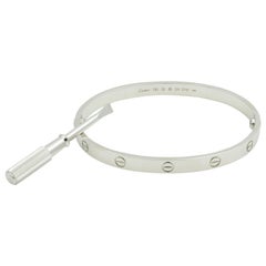 Bracelet d'amour en or blanc 18 carats de Cartier