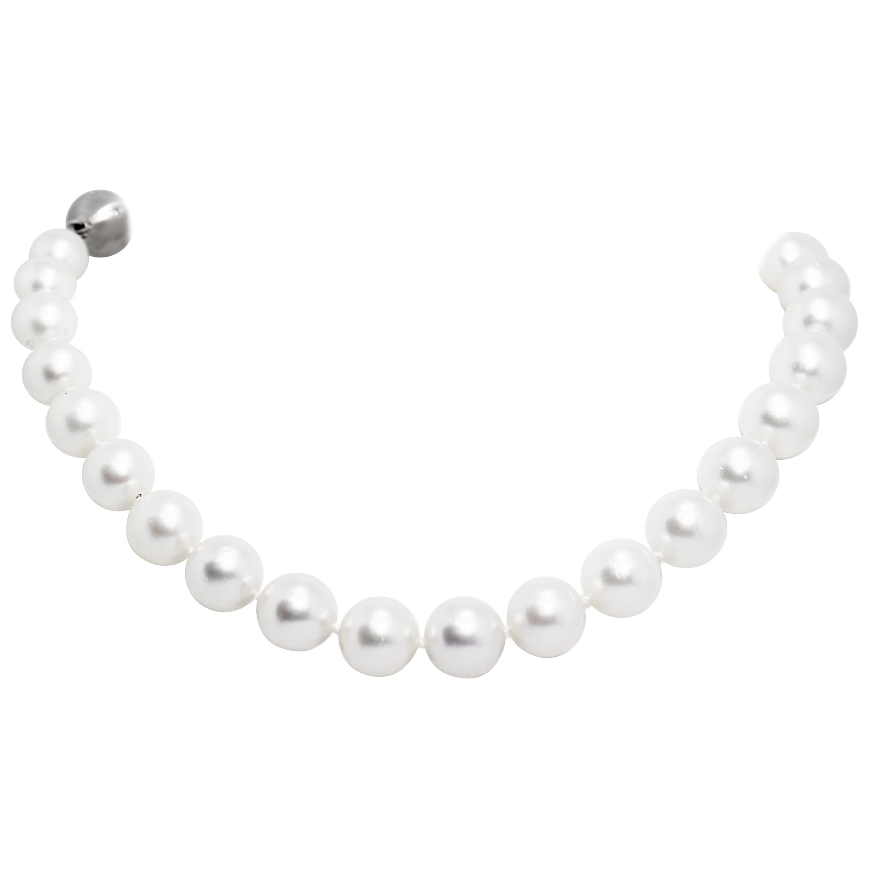 South Sea Pearl Necklace Featuring an 18 Carat Gold and Diamond Clasp