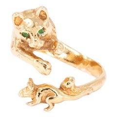 Solid 9 Karat Gold Cat Ring with Emerald Eyes