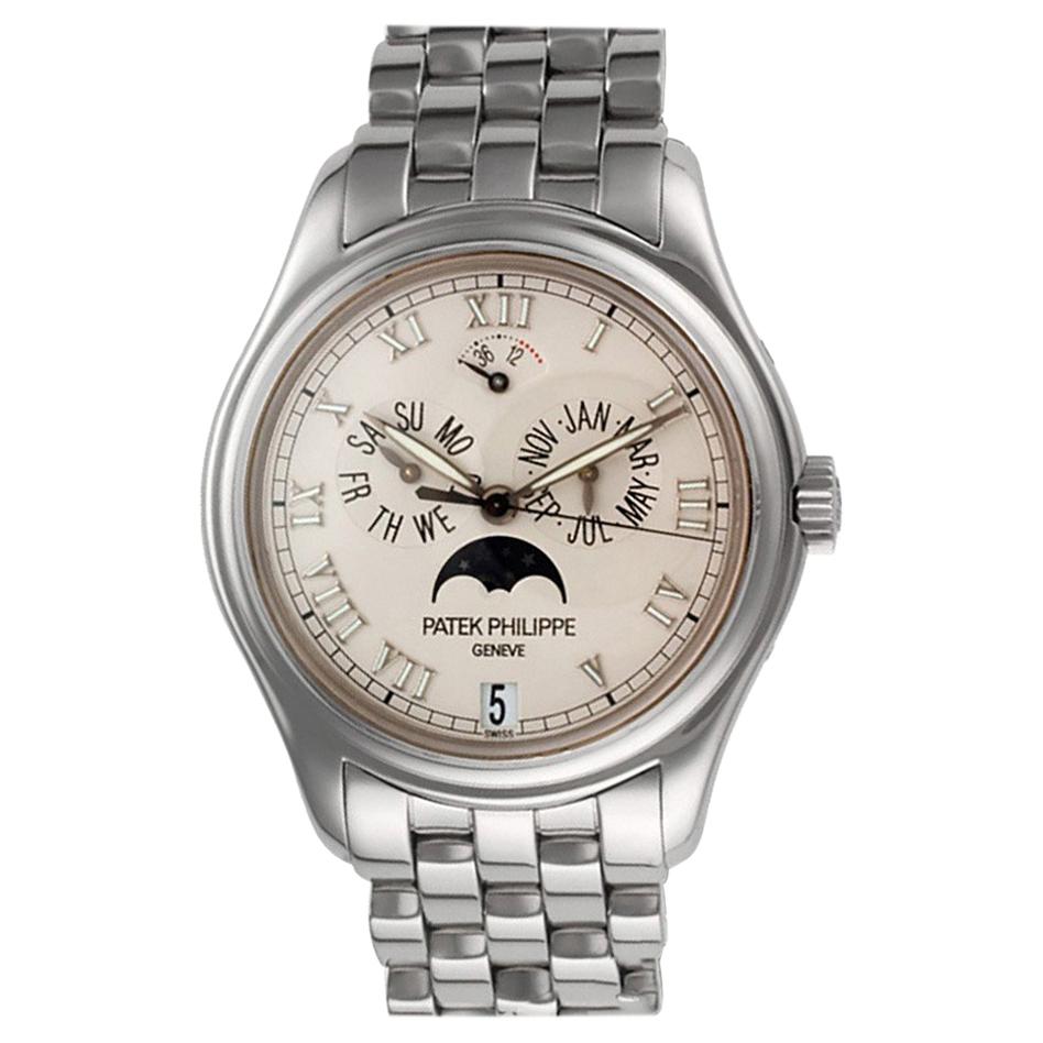 Certified Authentic Patek Philippe Annual Calendar 47400, White Dial For Sale