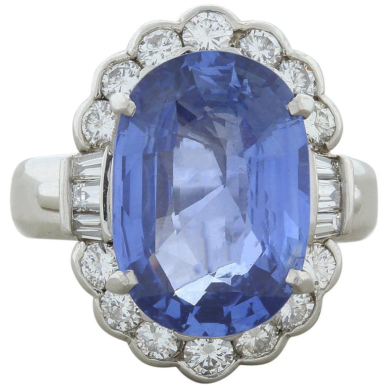 Blue Sapphire Diamond Platinum Ring For Sale at 1stDibs