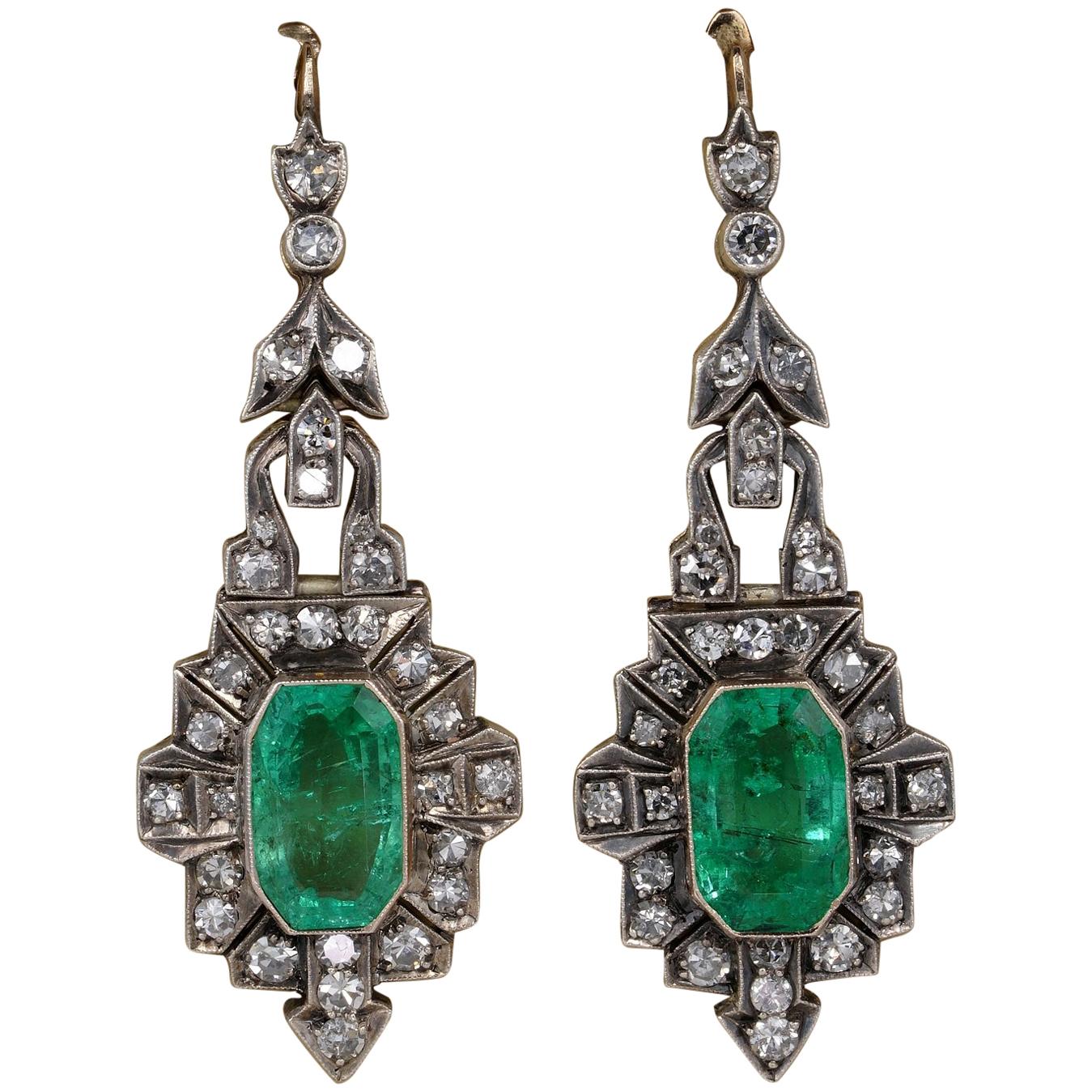 Magnificent 7.20 Carat Colombian Emerald 2.60 Carat Diamond Rare Drop Earrings