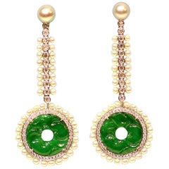 Ohrringe aus geschnitzter Jade:: natürlichen Perlen und Diamanten im Edwardianischen Stil