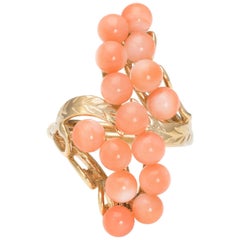 Vintage Coral Ring 14 Karat Yellow Gold Cocktail Grape Leaf Estate Fine Jewelry