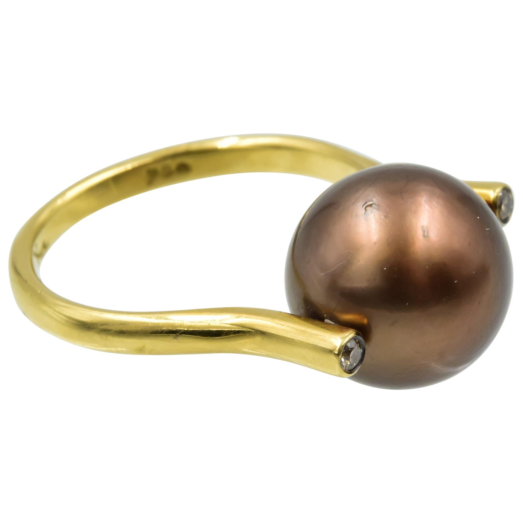 Yvel Chocolate Pearl Ring 18 Karat Yellow Gold Small Diamond Accent