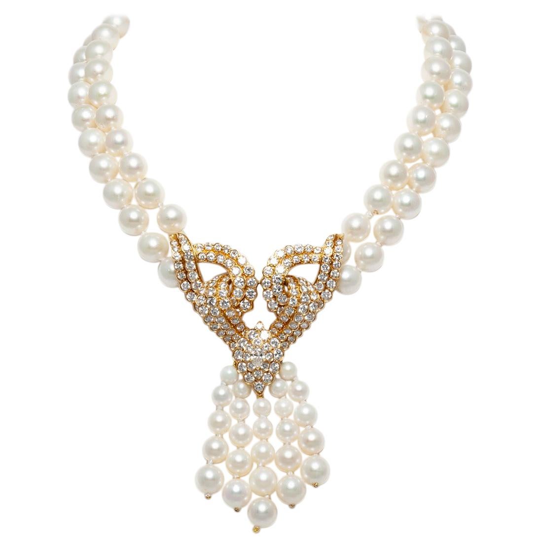 Pearl and Diamond Necklace For Sale