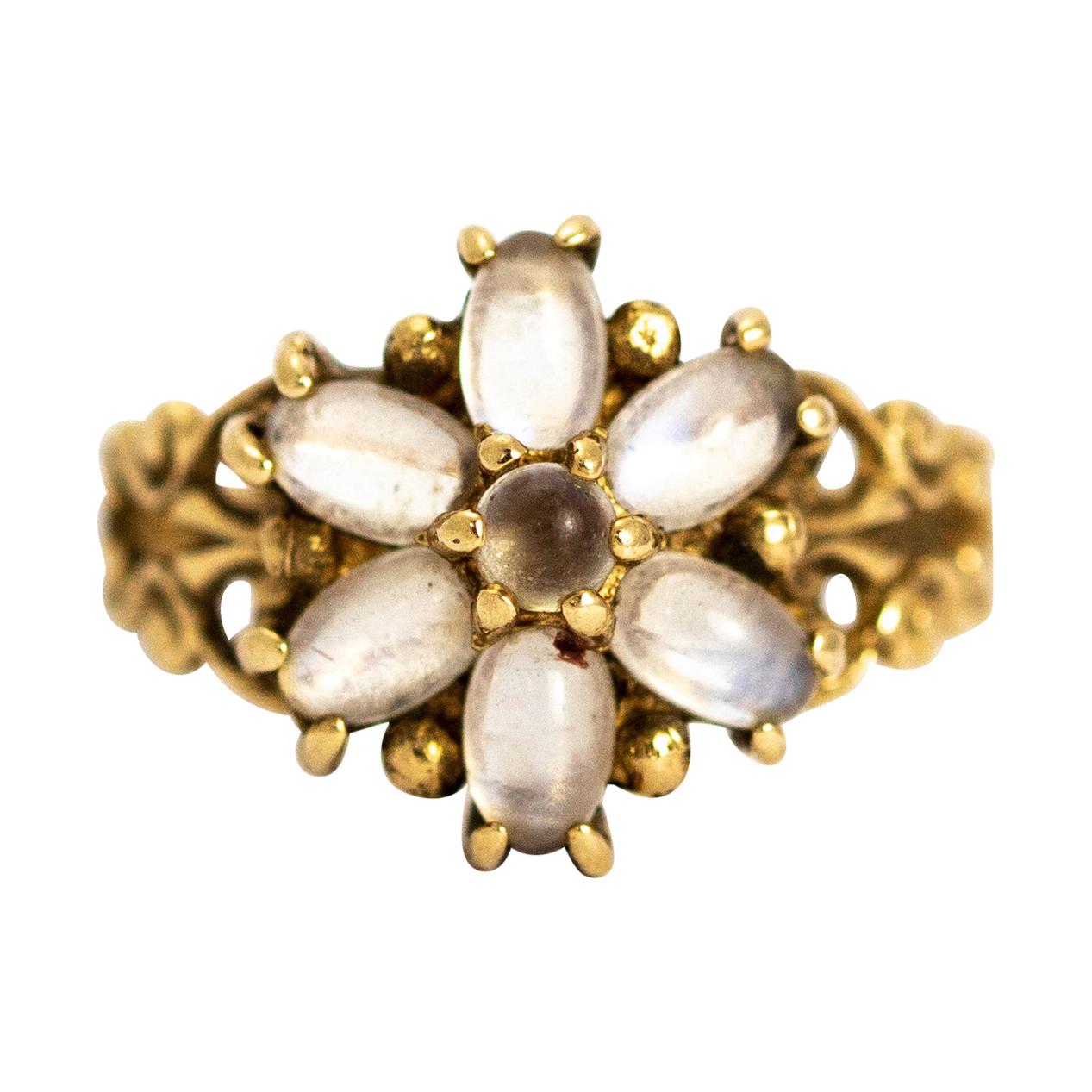 Vintage Moonstone and 9 Carat Gold Ring