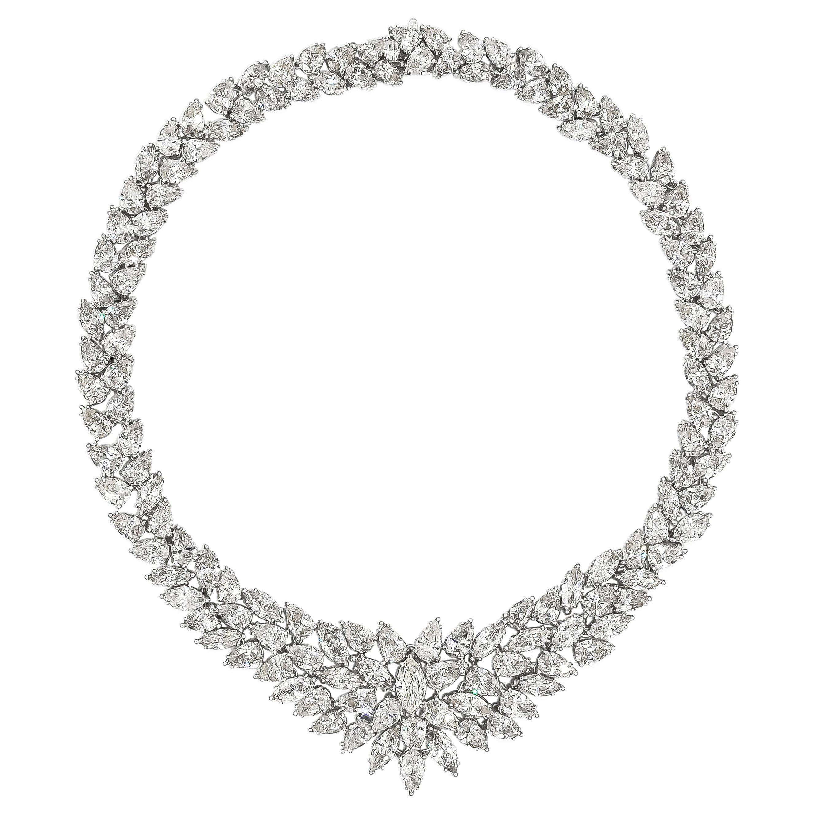 Roman Malakov 115.20 Carat Total Mixed Cut Cluster Diamond Pendant Necklace For Sale