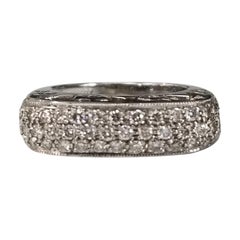 Anello "Raised-Domed" con diamante in oro bianco 14 carati