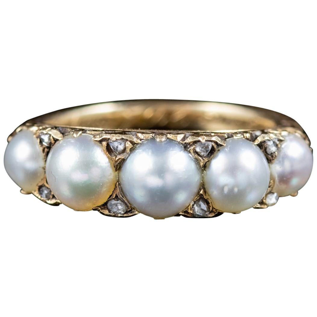 Antique Victorian Pearl Diamond 18 Carat Gold, circa 1860 Ring