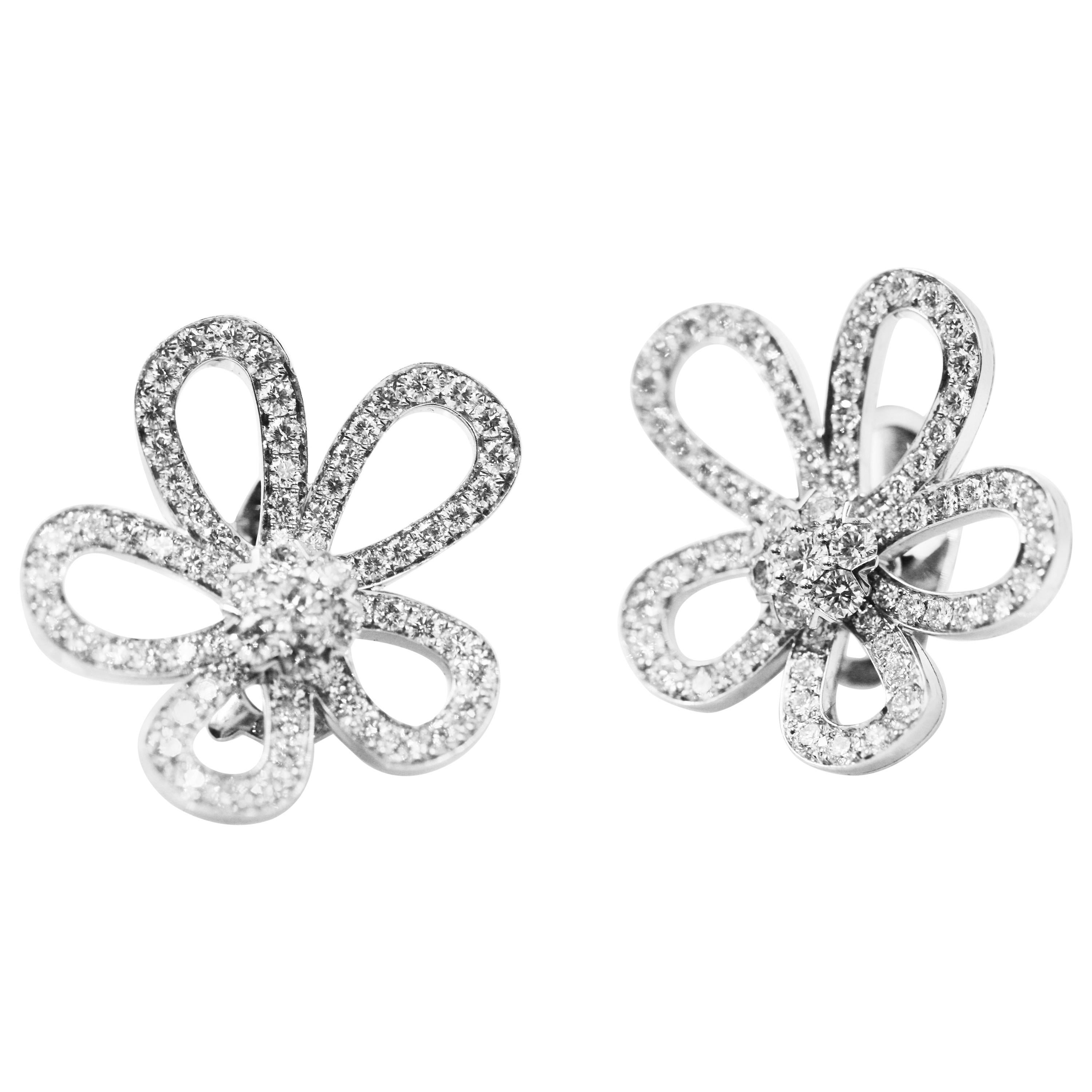 Van Cleef & Arpels White Gold Flowerlace Diamond Earrings For Sale