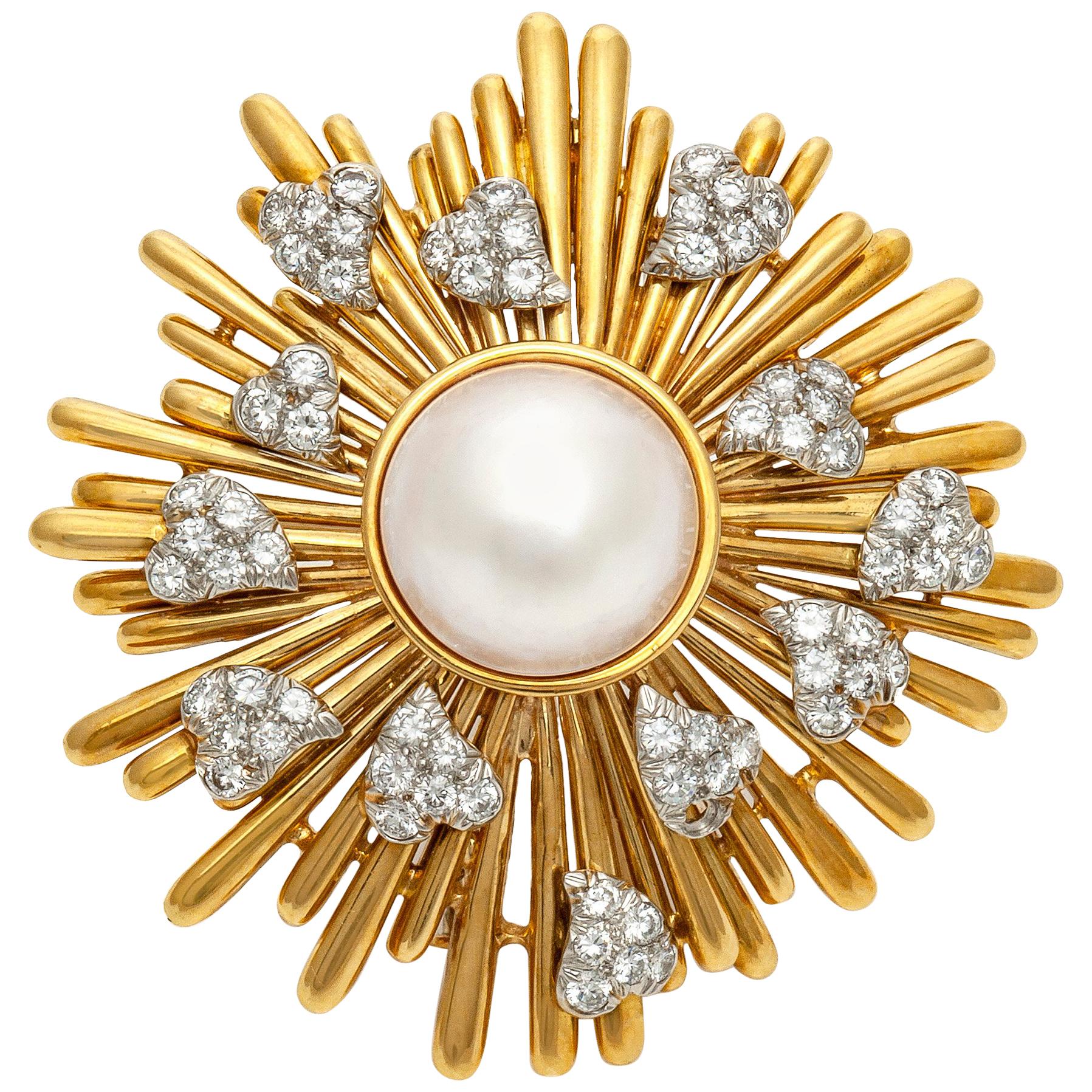 Sonnenbrosche aus Gold und Perlen mit Diamantenherzen von David Webb