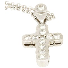14 Karat White Gold 0.72 Carat Pave Diamond Cross Pendant Necklace