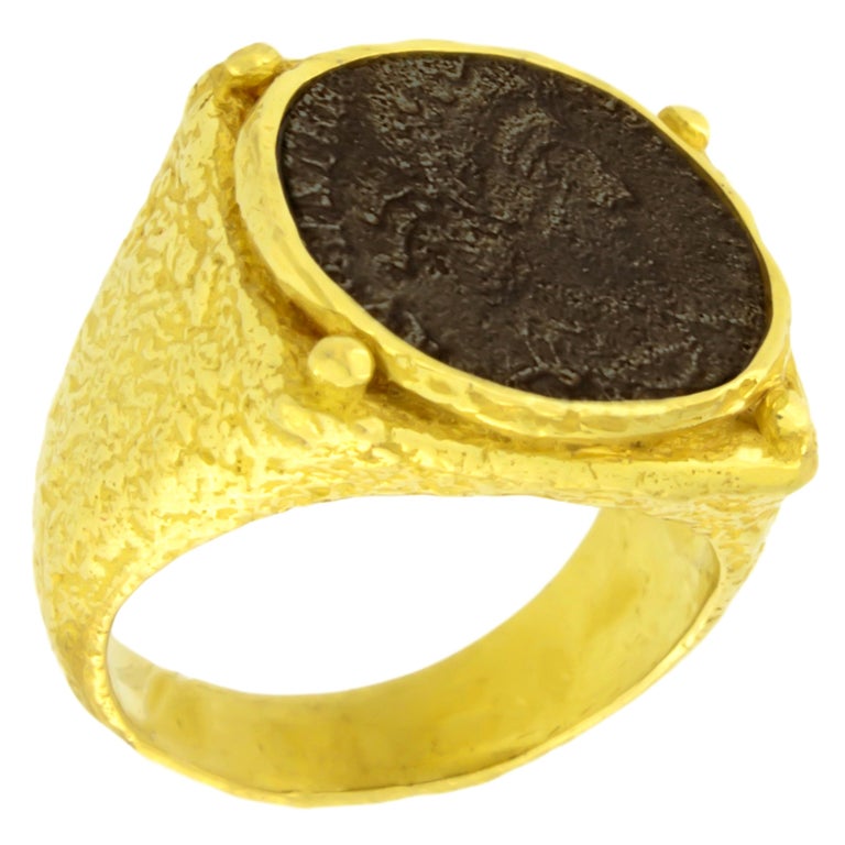 Sacchi Ancient Roman Coin Ring 18 Karat Yellow Gold Monete Ring  For Sale