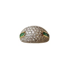 18 Karat Yellow Gold Dome Ring with Diamonds an Emeralds