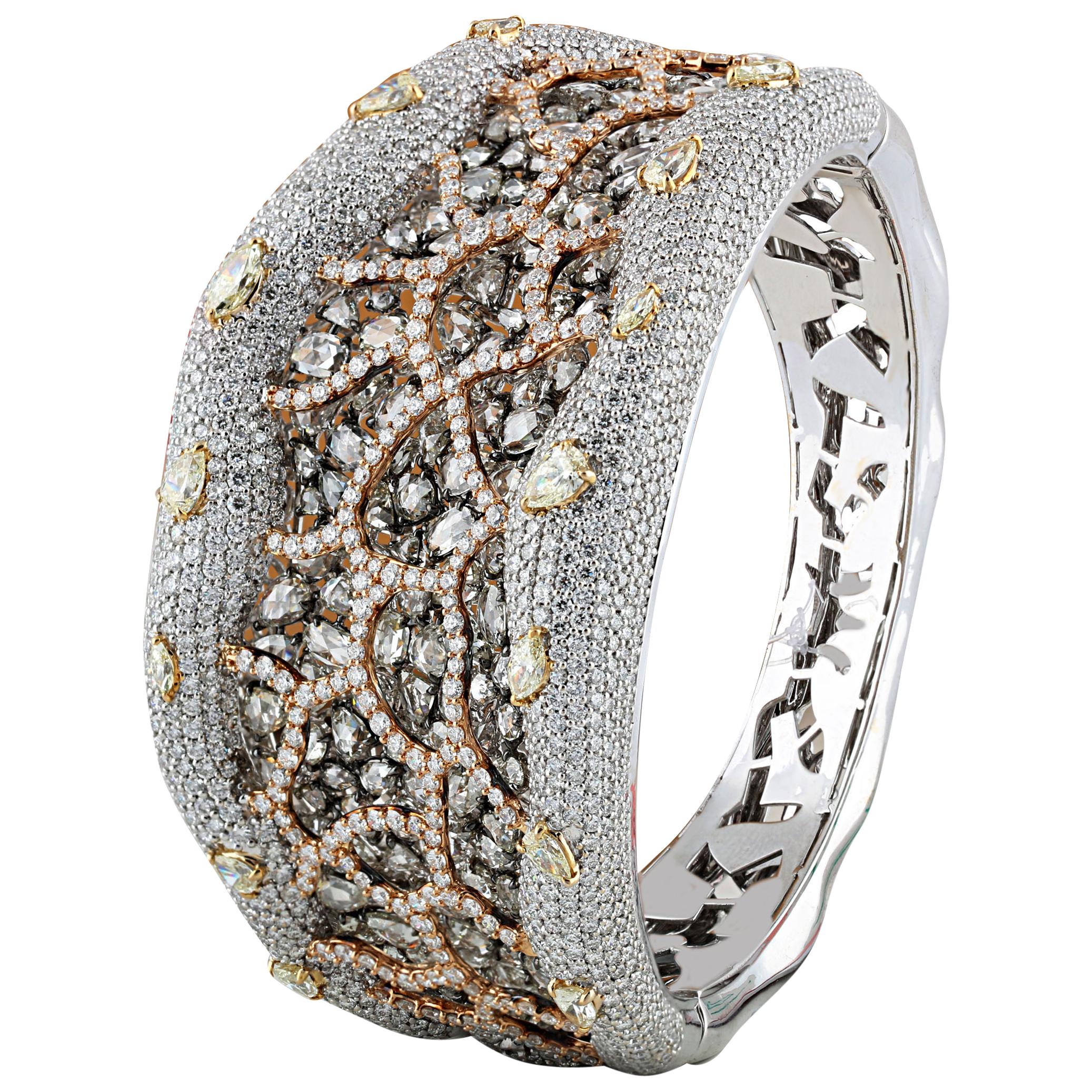 Studio Rêves Rose Cut and Brilliant Cut Diamond Carpet Cuff Bracelet in 18K Gold For Sale