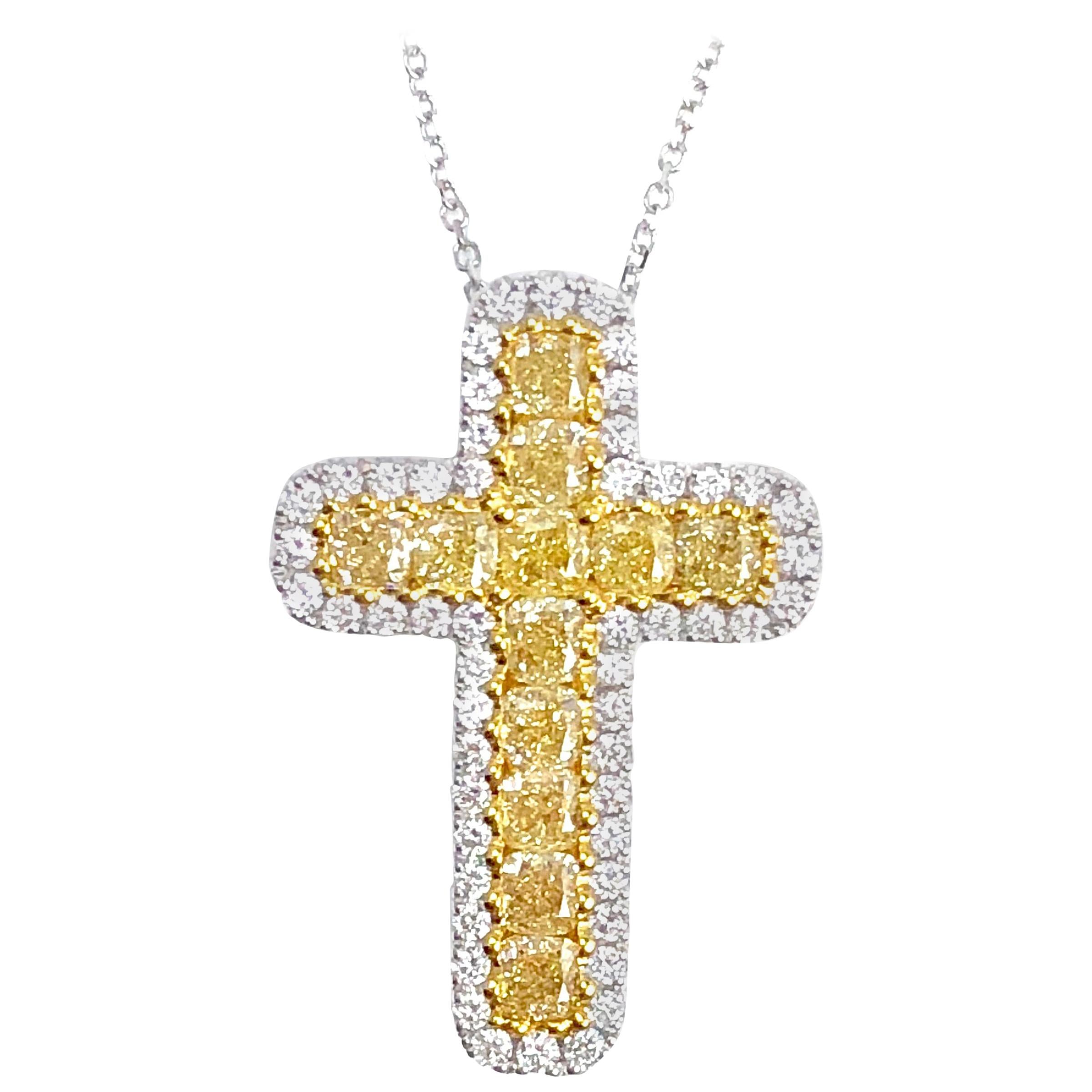 DiamondTown 1.64 Carat Natural Yellow and White Diamond Cross Pendant