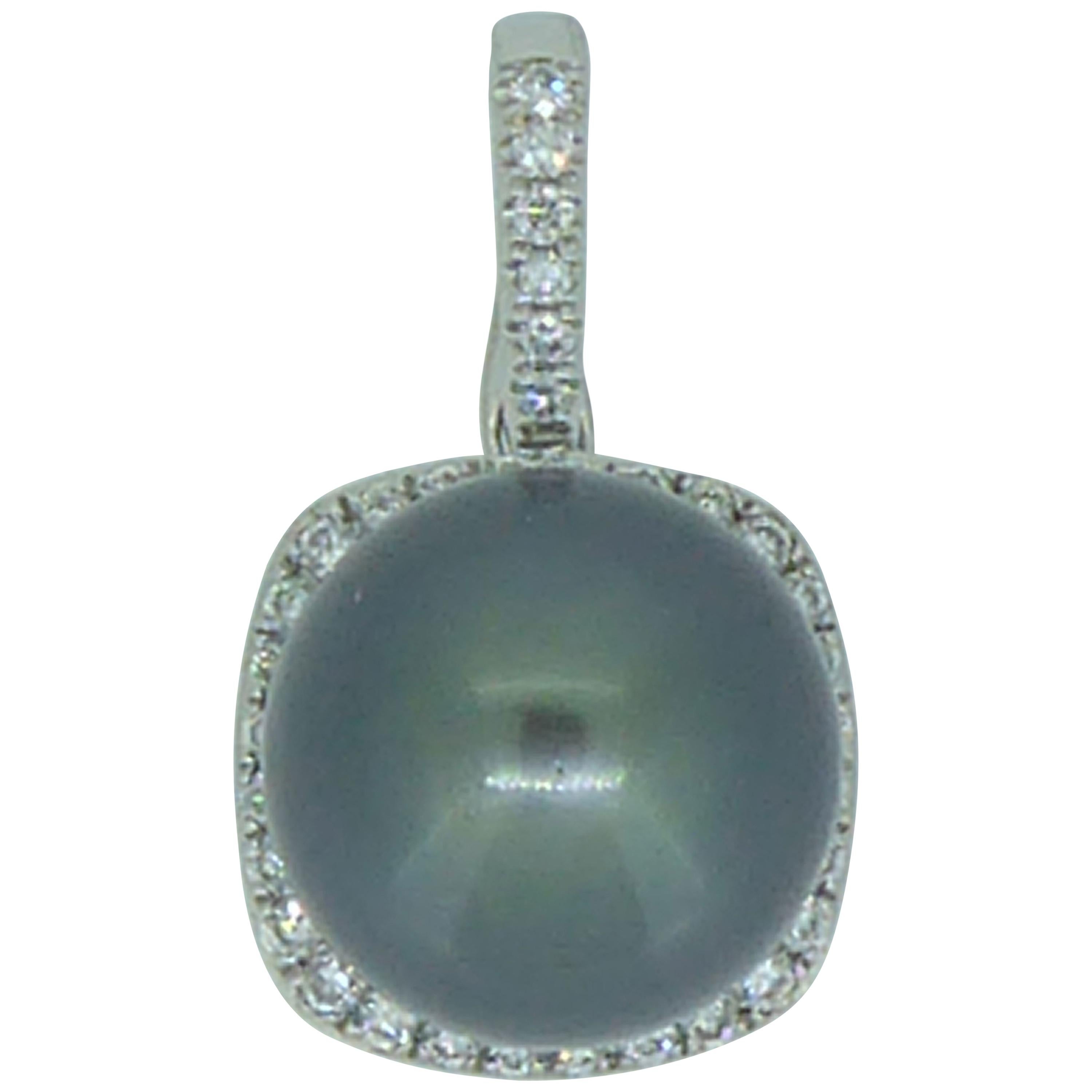 Tahitian Pearl, 0.25 Carat Diamond Pendant Necklace Enhancer White Gold