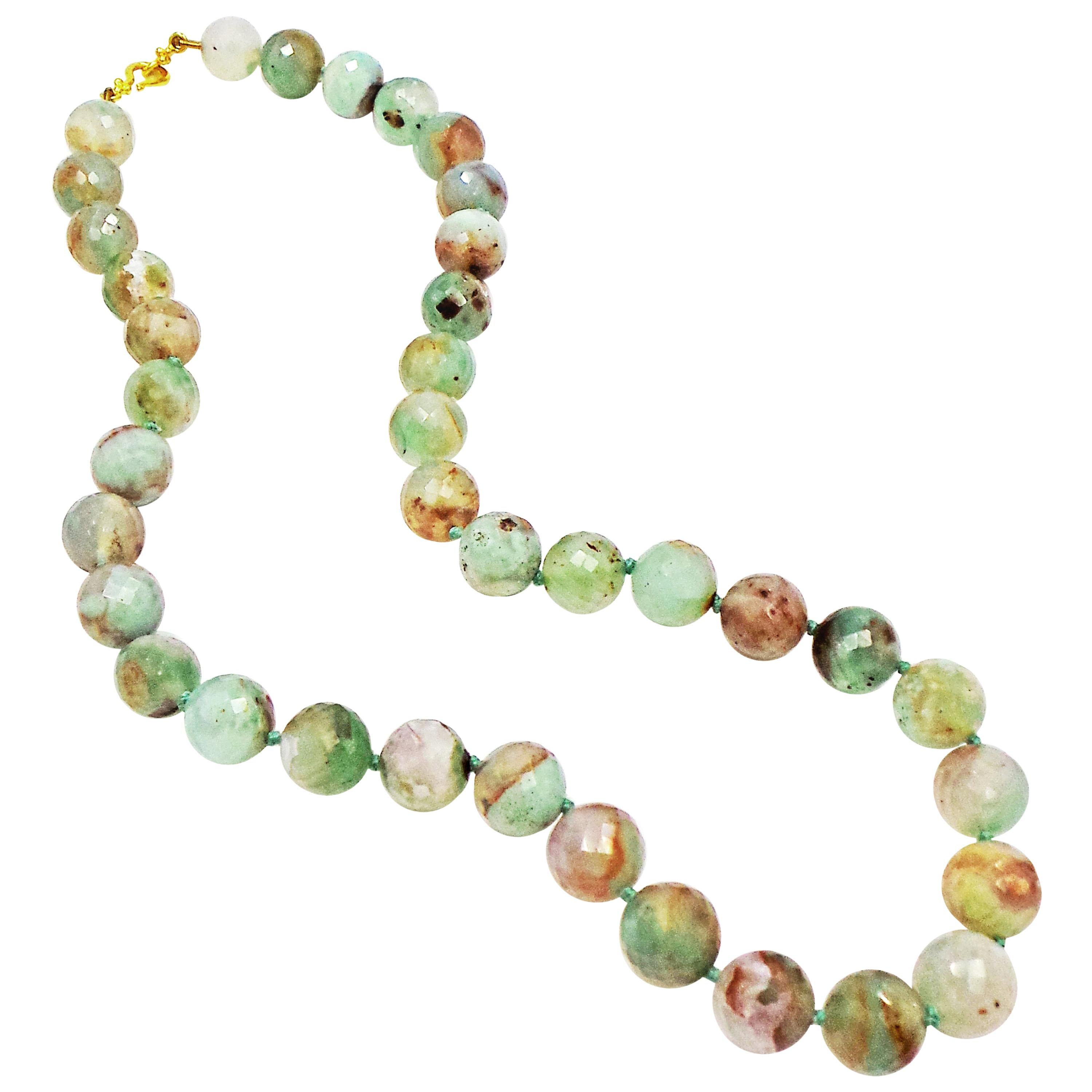 Faceted Aquaprase Beaded Necklace with 22 Karat Gold Toggle Clasp For Sale