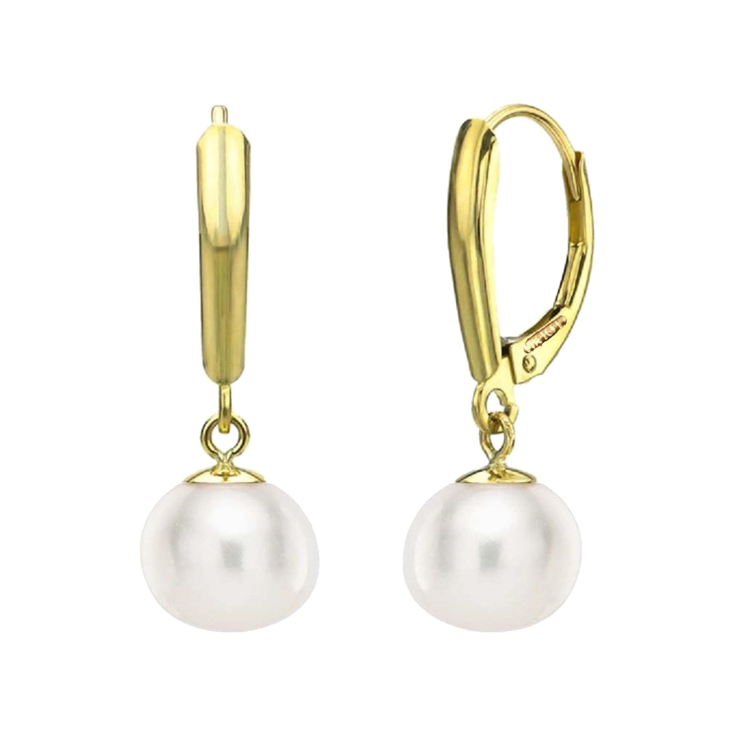 14k Yellow Gold AAA White Cultured Freshwater Pearl High Luster Leverback Earrin For Sale