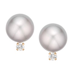 14K Gold Grey Cultured Freshwater Pearl and 1/10 Carat TDW Diamond Stud Earrings