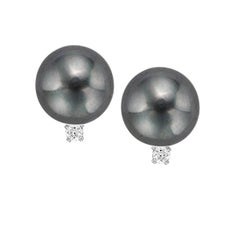 14 Karat Gold Black Freshwater Pearl and 1/10 Carat TDW Diamond Stud Earrings