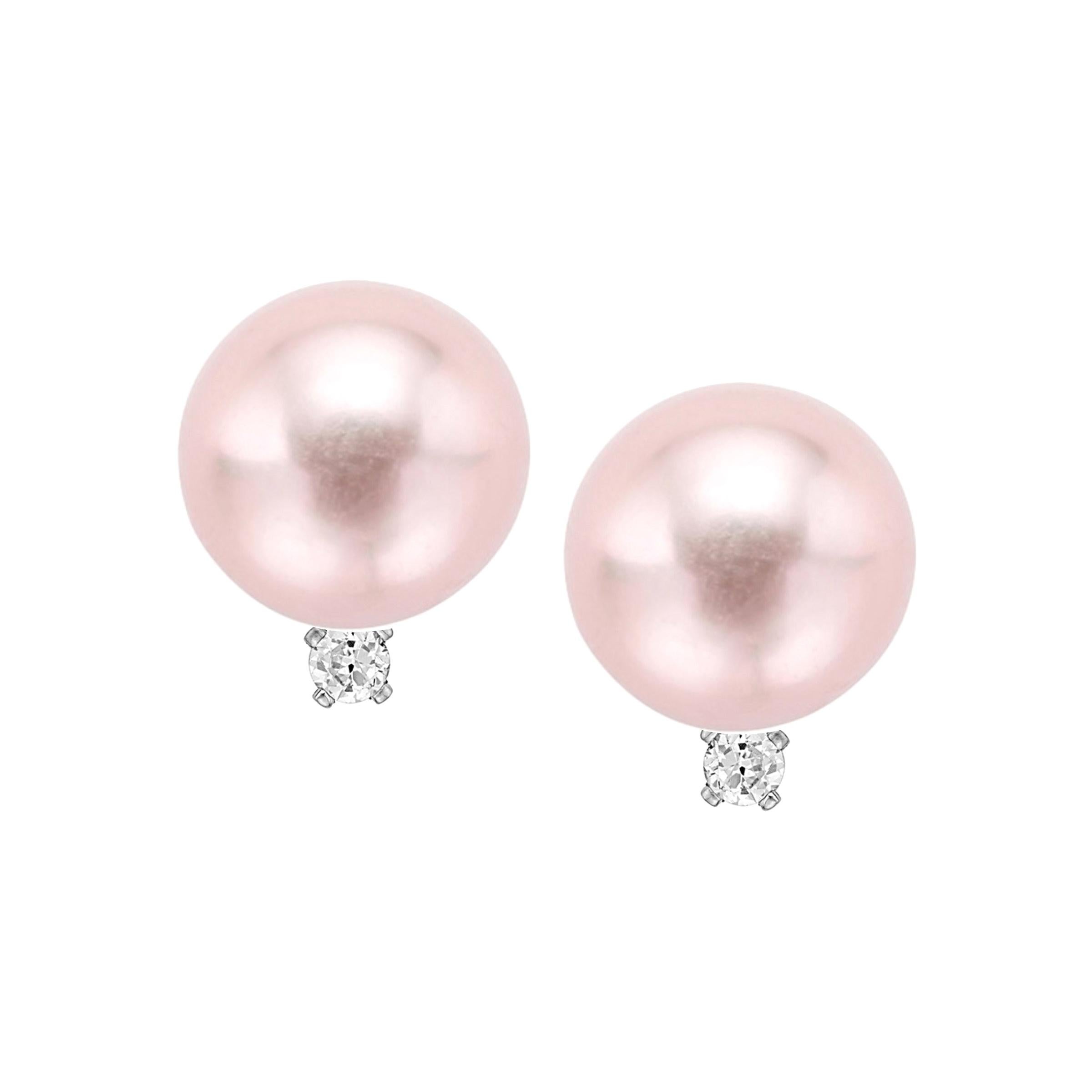 14 Karat Gold Pink Freshwater Pearl and 1/10 Carat TDW Diamond Stud Earrings For Sale