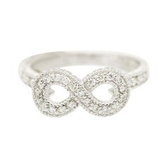 Morris & David 14 Karat White Gold 0.26 Carat Diamond Pave Infinity Ring