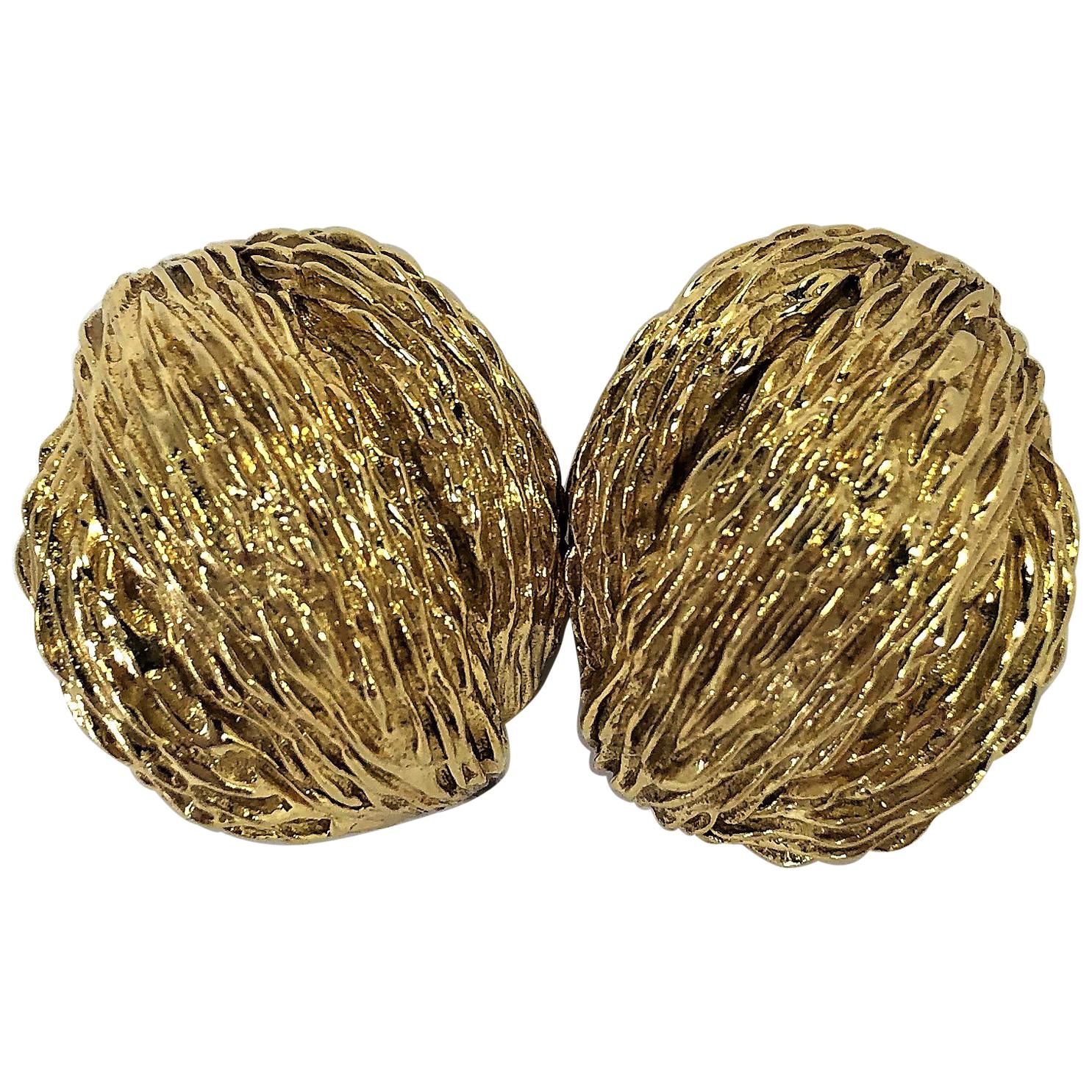 Van Cleef & Arpels Gold Clip On Earrings