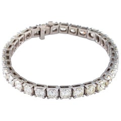 Bracelet tennis en or blanc avec diamants brillants ronds de 13,98 carats