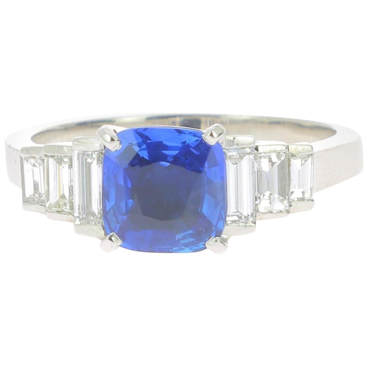 1.66 Certified No Heated Intense Blue Ceylon Sapphire Engagement Ring 750 Gold