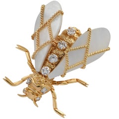 Chaumet Bee Diamond and Mother of Pearl Brooch Pin