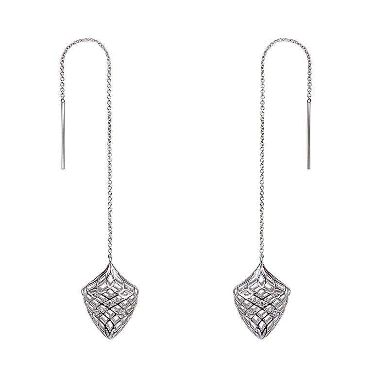 Yemyungji Diamond 18 Karat White Gold Arrow Headed Chain Drop Earrings Yemyungji Diamond 18 Karat White Gold Arrow Headed Chain Drop Earrings