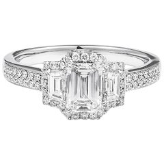 Natural White Diamond Engagement Wedding 18 Karat White Gold Ring