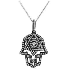 Roman Malakov Collar Colgante Mano Hamsa Rodio Negro Diamante Redondo 0,40 Quilates